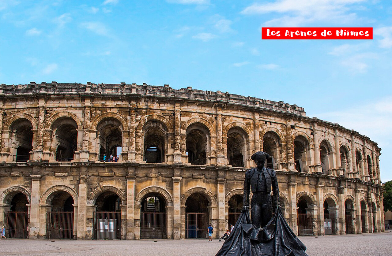 R�mische Arena von N�mes, historisches Denkmal in Okzitanien zu besuchen.
