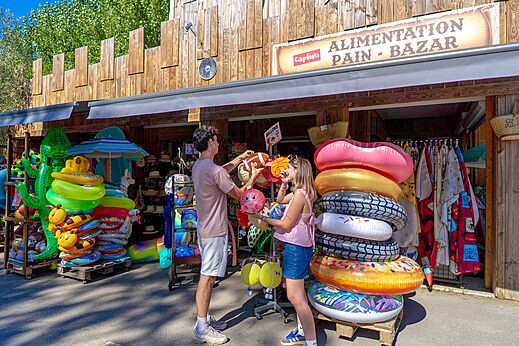 Bazar und Campingladen auf dem Campingplatz CAPFUN Or in La Grande Motte (34).