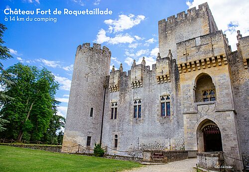 Château Fort de Roquetaillade, beeindruckende mittelalterliche Festung nahe Bazas zu besichtigen.