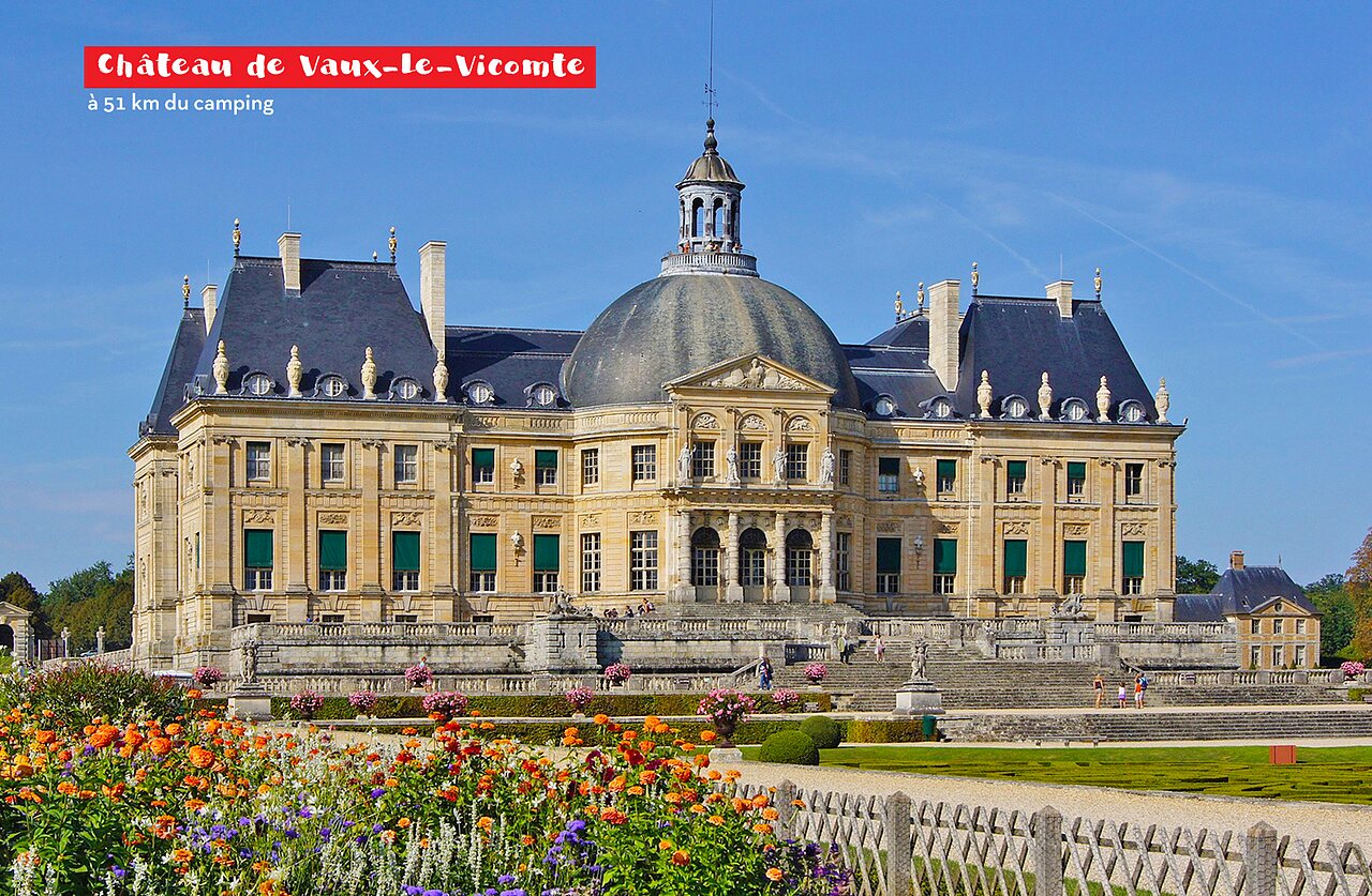 Schloss Vaux-le-Vicomte, beeindruckendes historisches Denkmal nahe Melun in Seine-et-Marne.