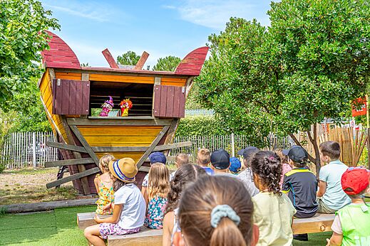 Puppentheater-Animation f�r Kinder auf dem Campingplatz CAPFUN Pin�da in CAZAUX (33).