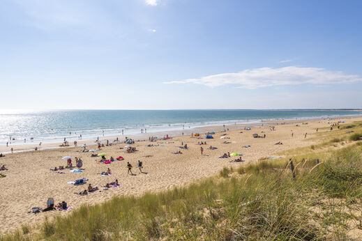 Feiner Sandstrand, Meer und Badeg�ste auf CAPFUN Prises (85)