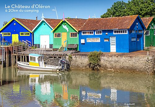 Bunte Hütten und Austernhafen von Le Château d'Oléron, Île d'Oléron.