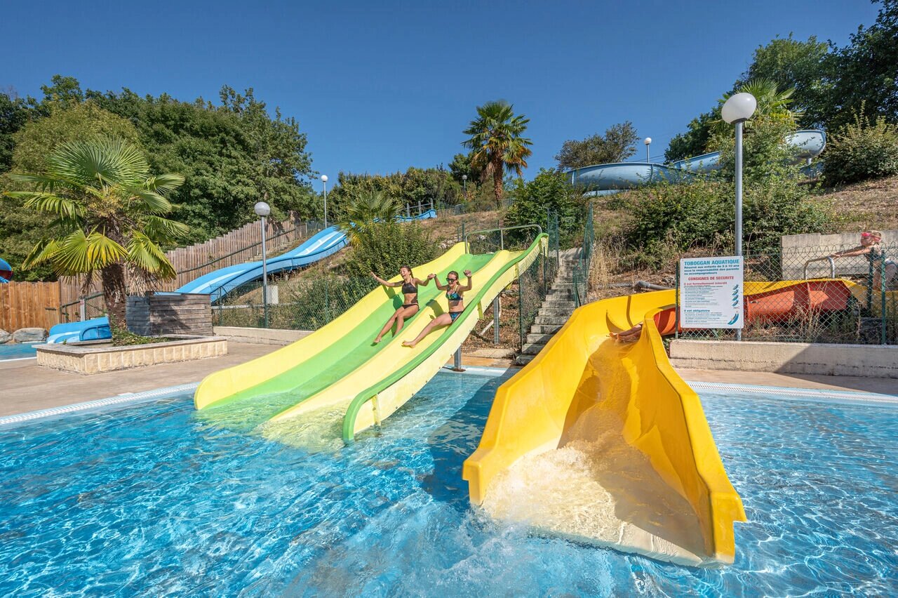 Water slides and outdoor pool at CAPFUN La Rivi�re, Valence-en-Poitou.