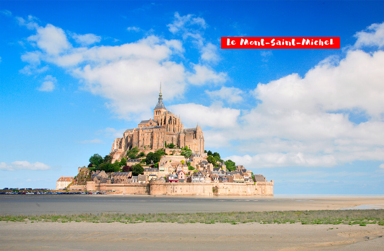Mont Saint-Michel, ikonische Touristenattraktion in der N�he des Campingplatzes in der Normandie.