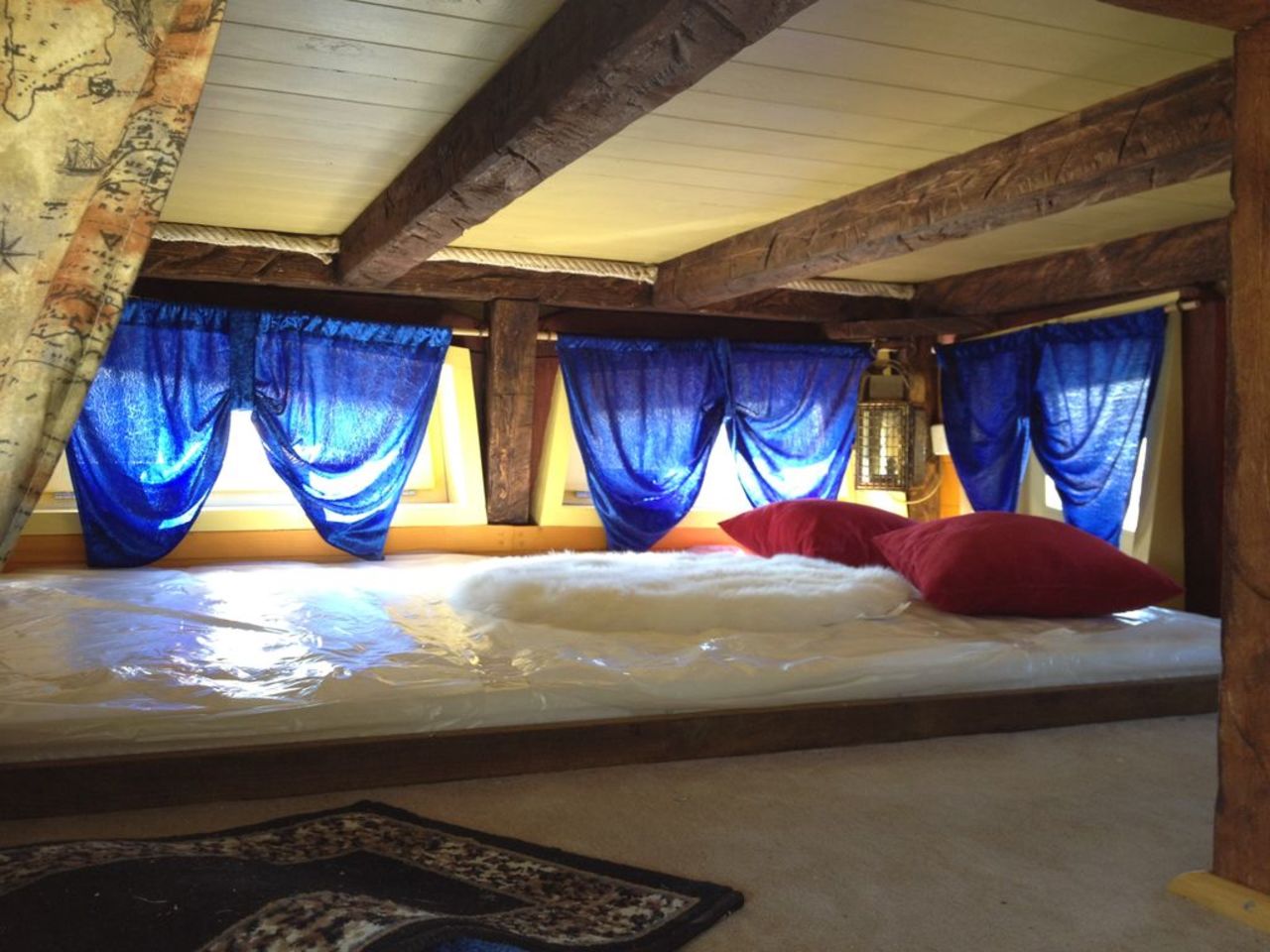 Sagittaire : Maison insolite, Campingplatz Rhone Alpes - Wasserrutschen - Capfun