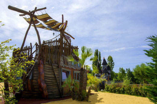 Campingplatz Sagittaire : Maison insolite, Rhone Alpes