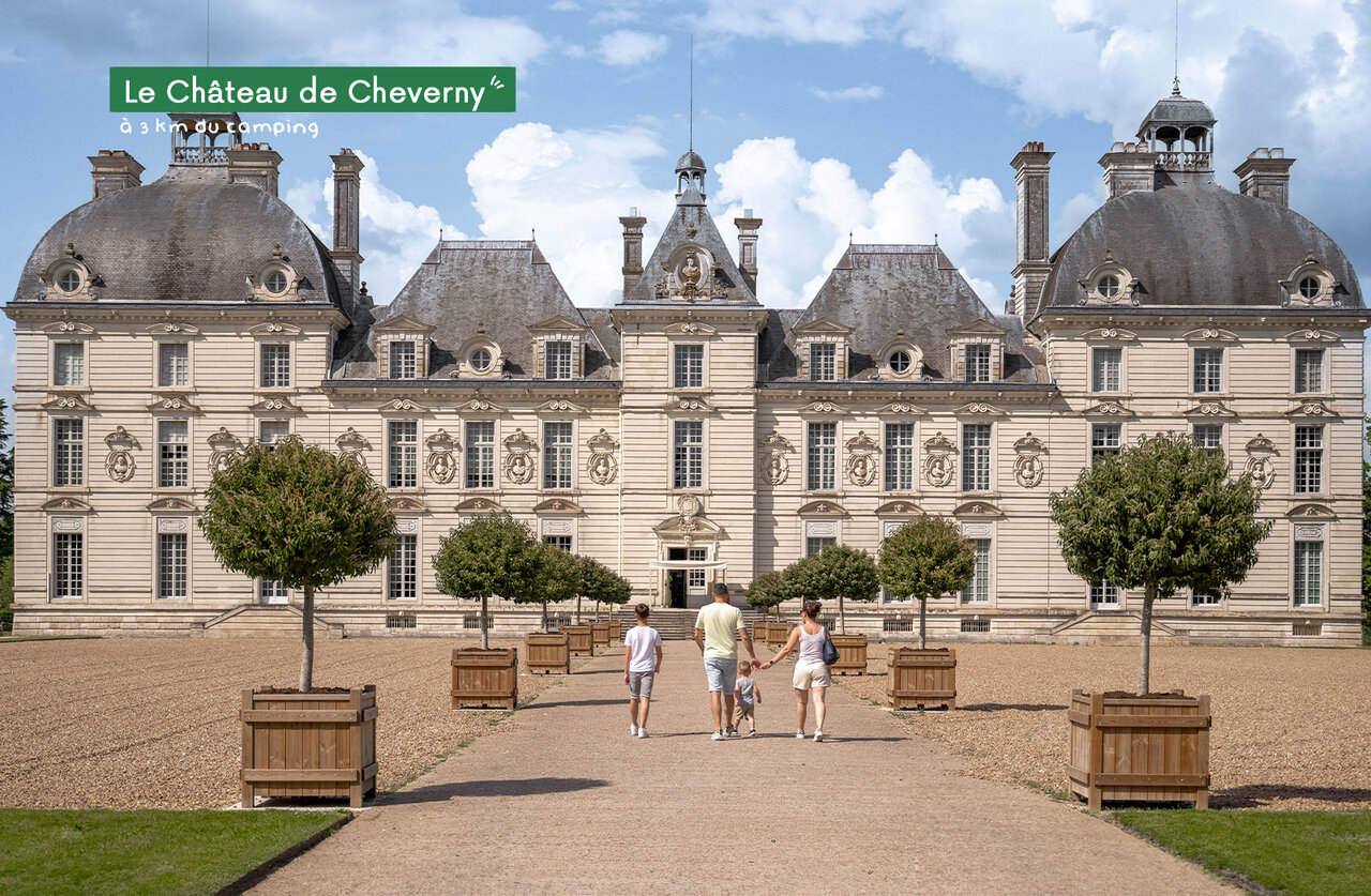 Schloss Cheverny, beeindruckendes historisches Denkmal im Loiretal zu besichtigen.