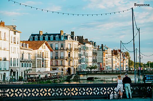 Historisches Viertel von Bayonne, Stadt in der Nähe des Campingplatzes.