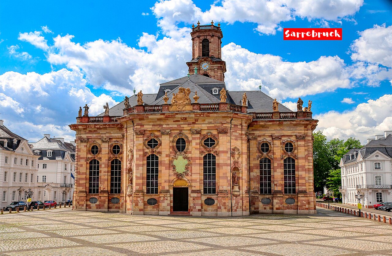 �glise baroque Ludwigskirche � Sarrebruck, un lieu historique � visiter pr�s du camping.