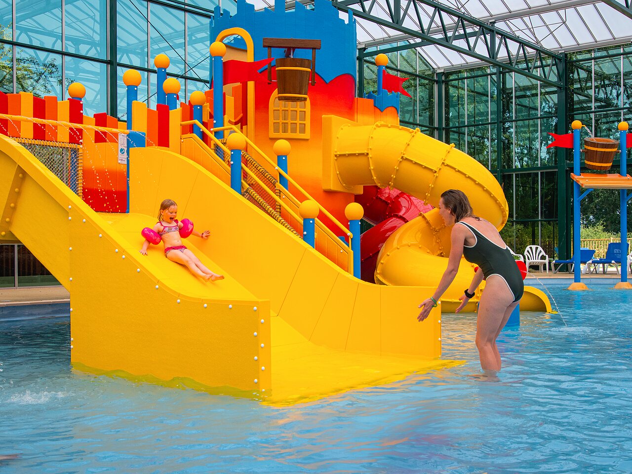 Piscine, toboggan, jeux au camping CAPFUN Tensch Jolie � Grostenquin (57).