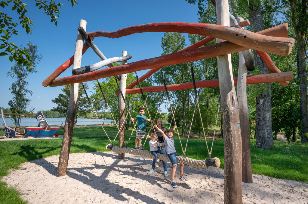 Tensch Jolie, Campingplatz Lothringen - 30