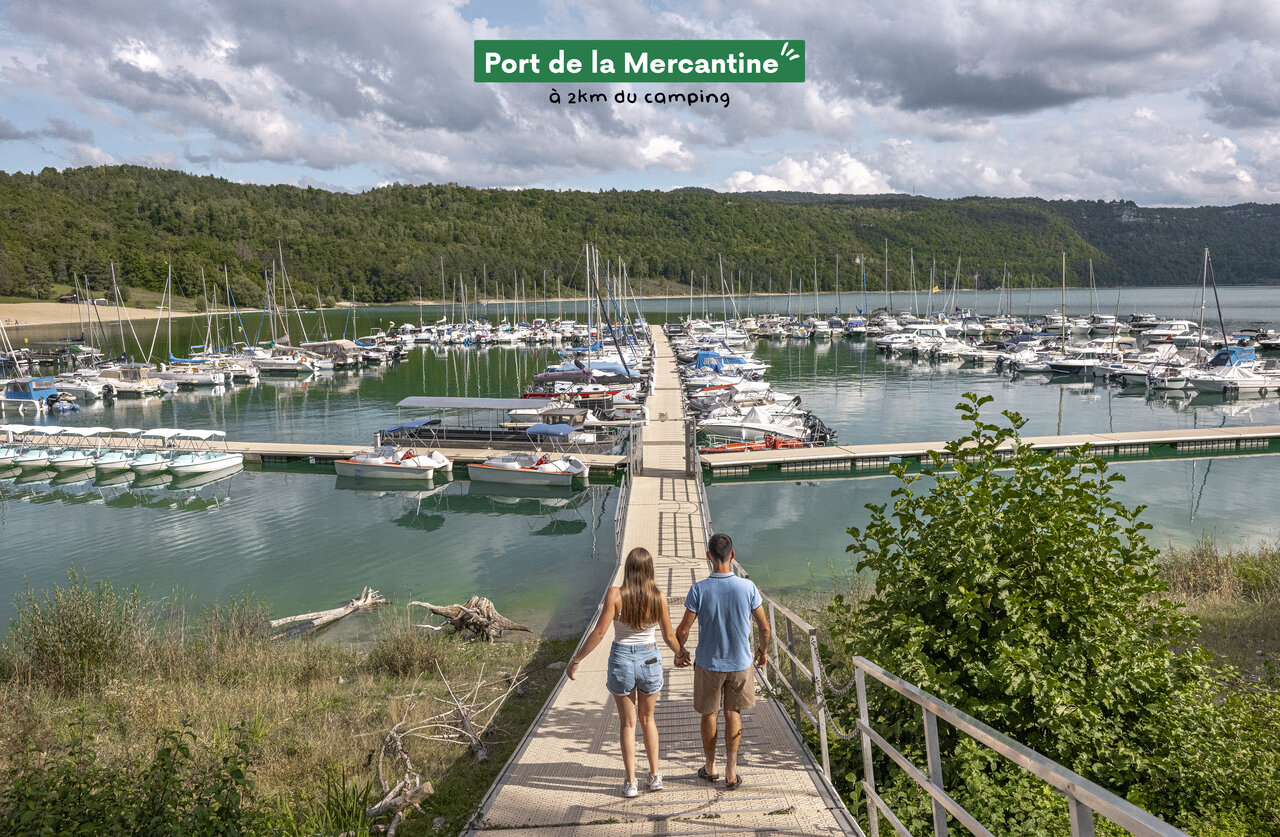 La Mercantine marina, with many boats, to discover near the campsite.