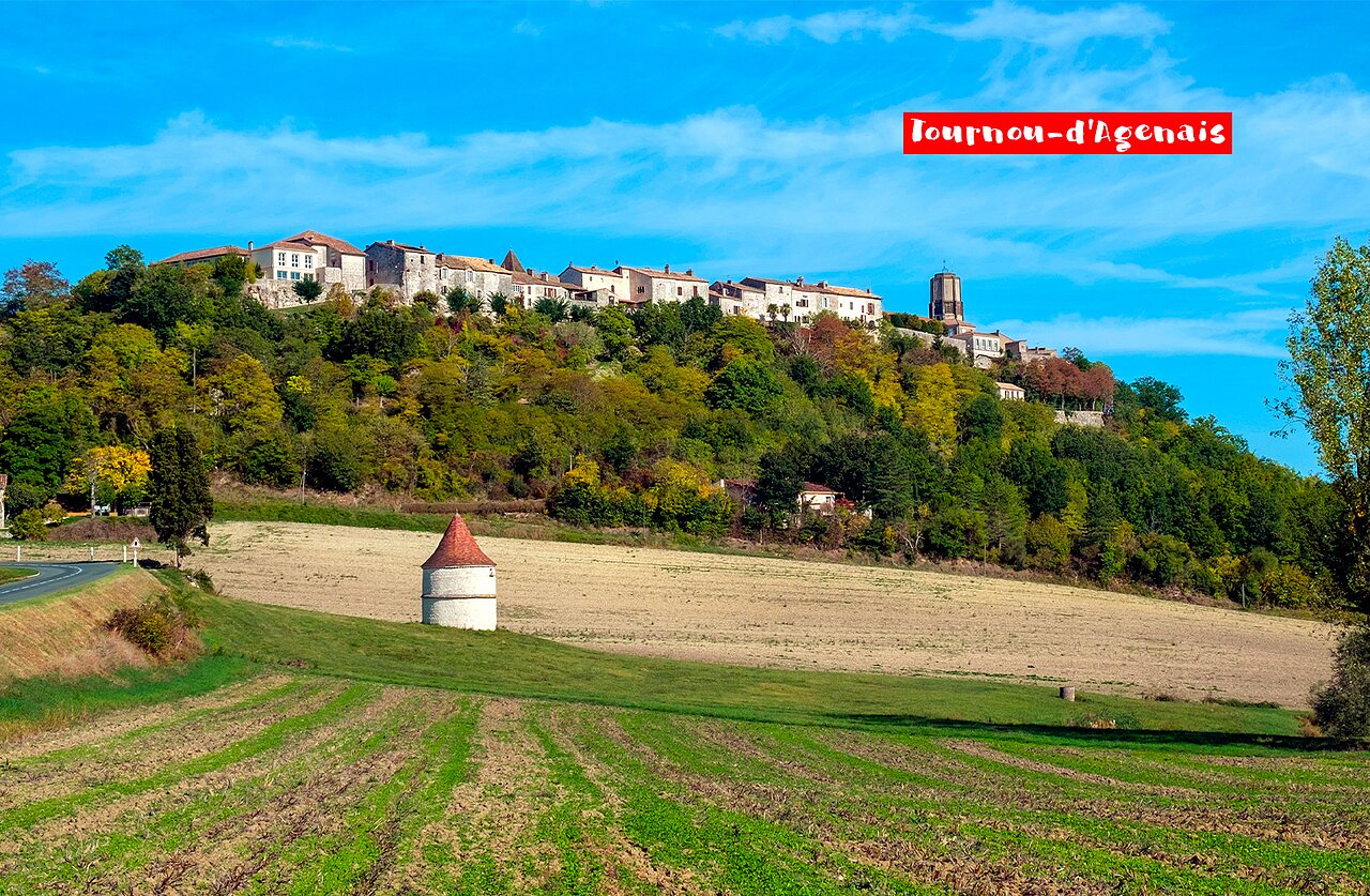 Medieval village of Tournon-d'Agenais, Lot-et-Garonne, to visit near the campsite.